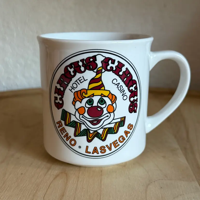 VTG Reno Las Vegas Circus Circus Lucky Clown Hotel & Casino Souvenir Coffee Mug