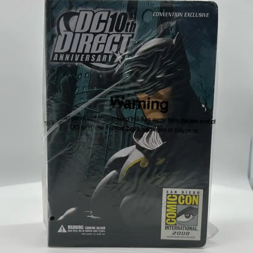 DC Direct Batman: 10th Anniversary Action Figure DC Comics 2008 SDCC Comic Con