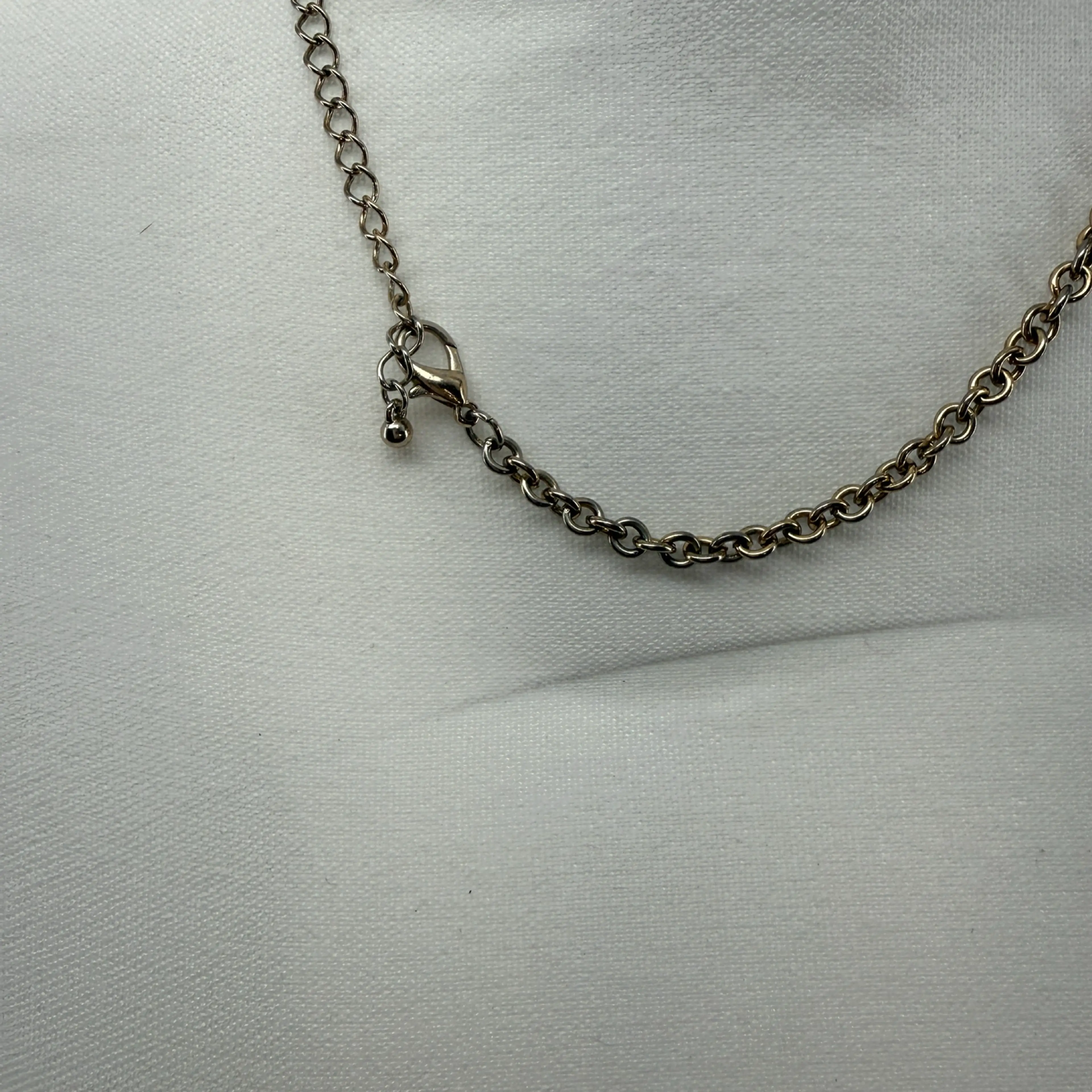 Image 2 of 7