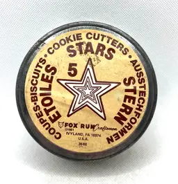 Vintage Fox Run Craftsmen 5 Stars Cookie Cutter Set  Original Storage Tin