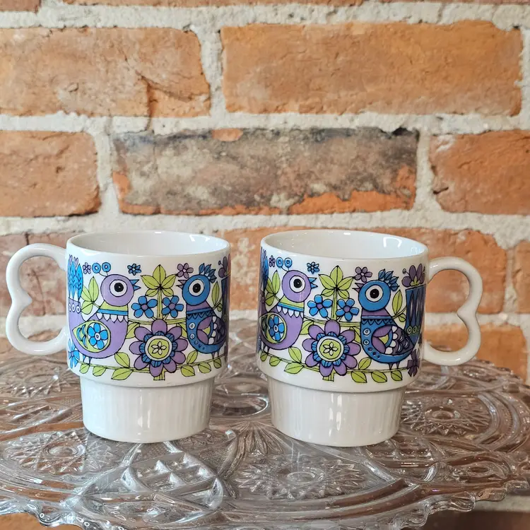 Vintage 1970 Mcm Mug Royal Crown Arnart Stacking Pedestal Mugs Purple Blue Birds Pair