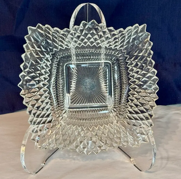 Vintage Indiana Glass Diamond Point Ruffle Edge Candy Trinket Dish