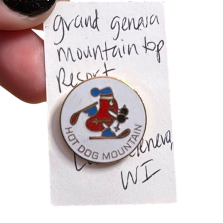 Hotdog Mountain Pin