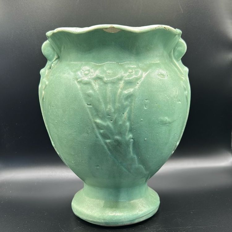 Brush Mccoy Forget Me Not Vase Number 740