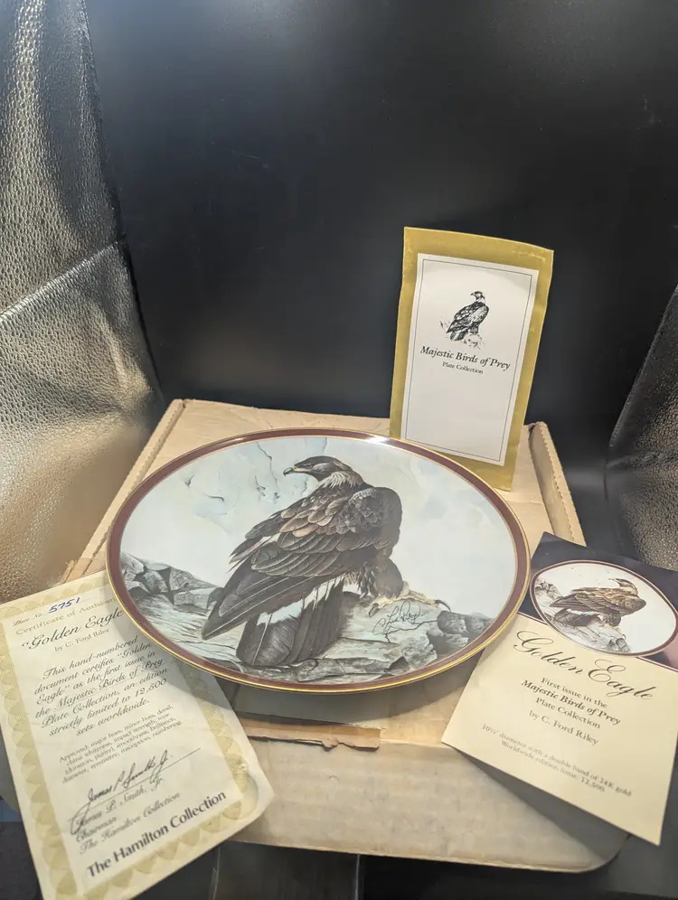 Vintage Hamilton Collection Golden Eagle Plate Majestic Birds of Prey. Original Box COA
