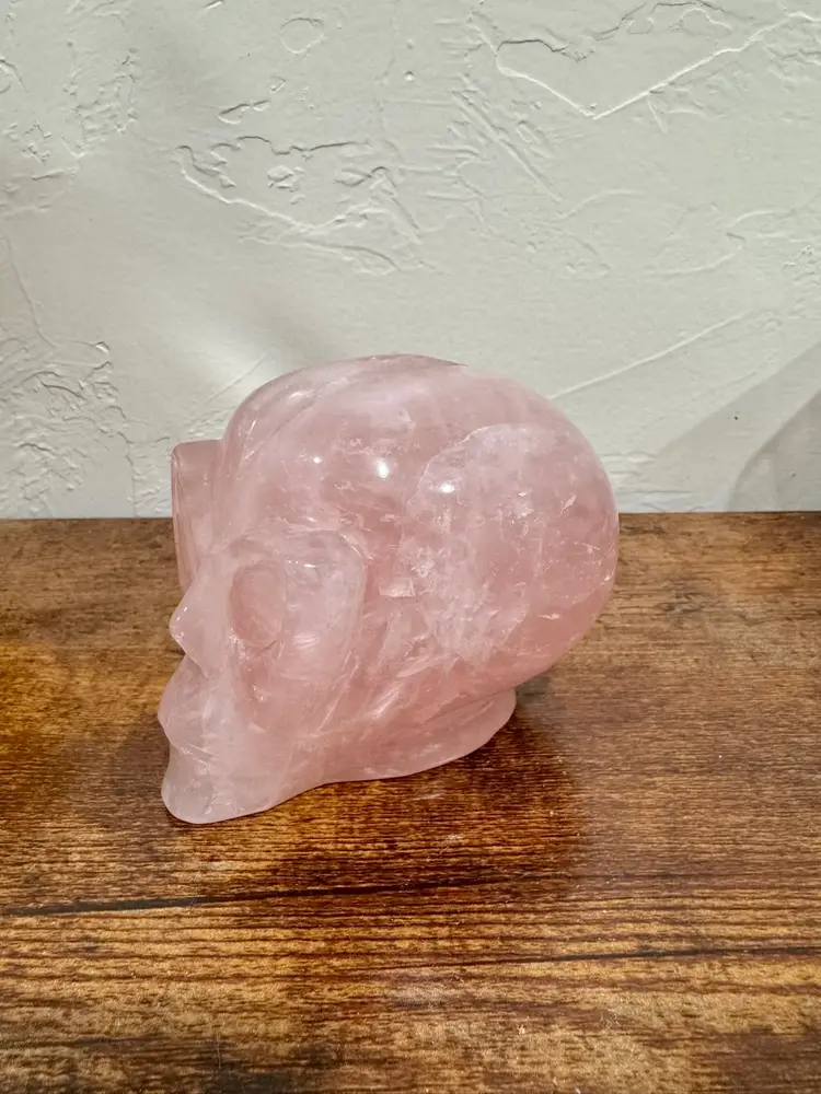 Rose Quartz Alien Head