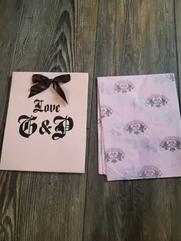 Medium Love Bow Juicy Couture Gift Bag Baby Pink & Brown With Tissue Paper