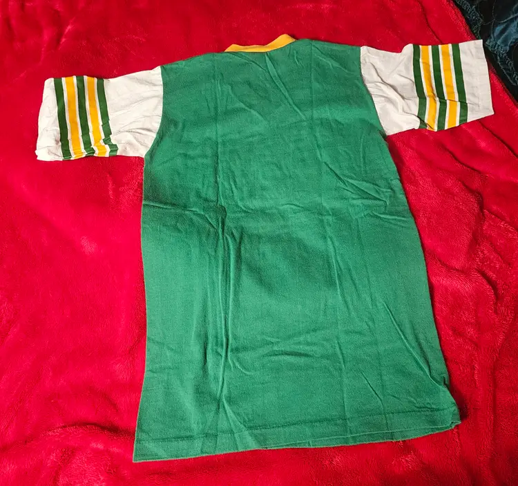 Vintage Emergency Med Techs Size Small