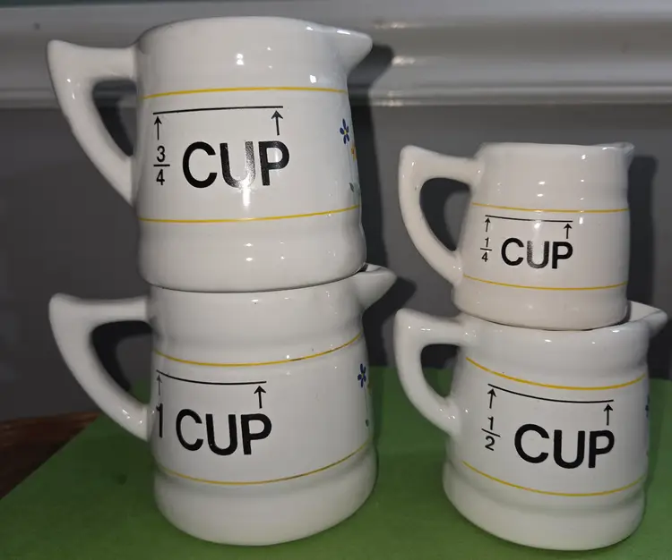 Vintage Set of Measuring Cups
