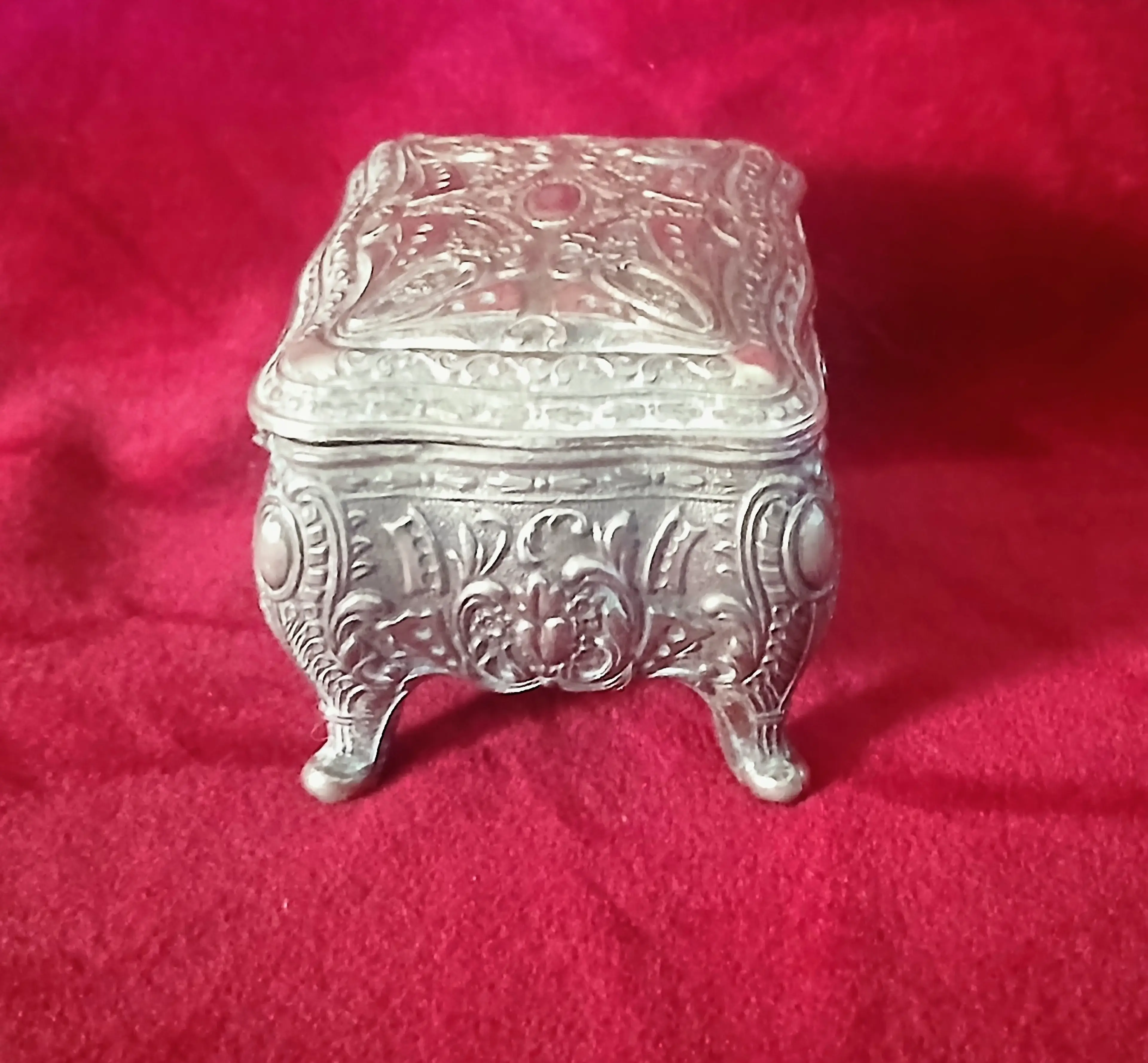 Image 4 of 9