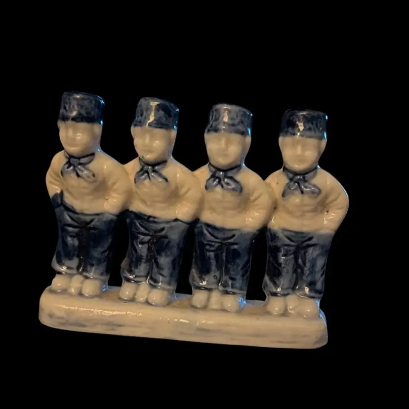 Delft #5419 4 Dutch Boys Miniature Figurine