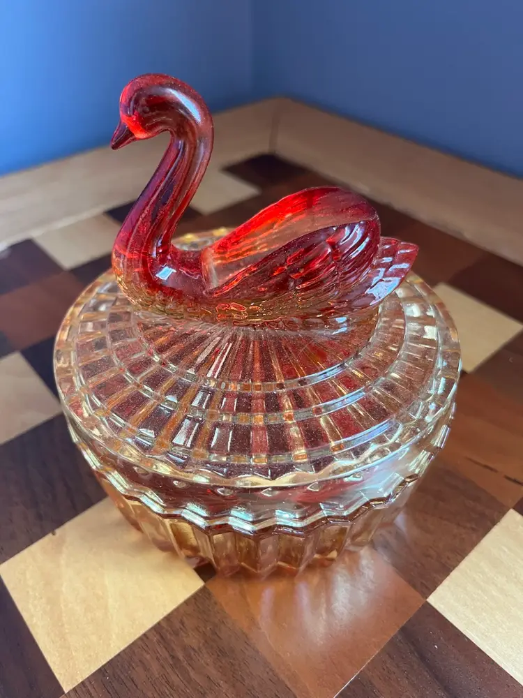 #01 Amber Glass Swan Trinket Box with Lid