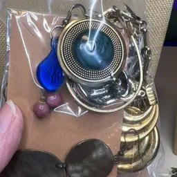 #229 Antique Mall Jewelry Jars (12/04)