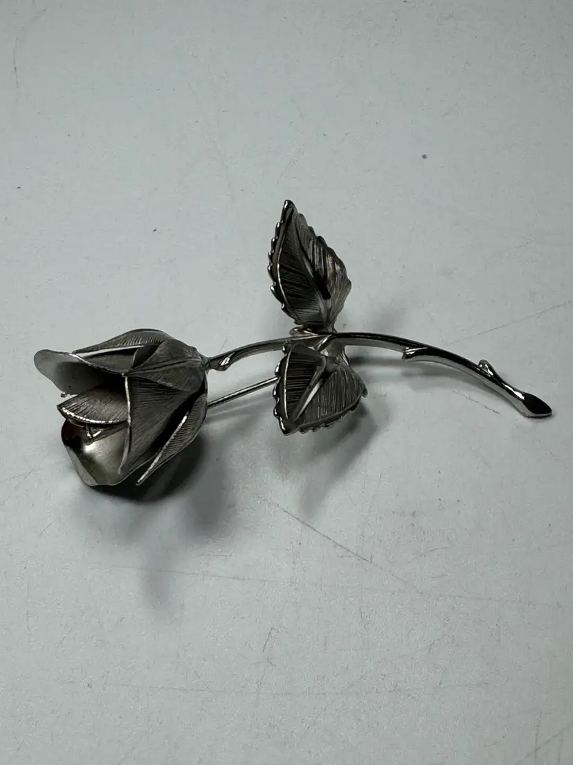 Vintage 1960s Giovanni one rose Silverton brooch pen signed