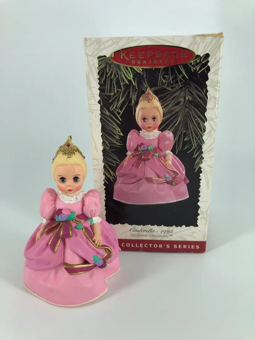 Hallmark Madame Alexander Cinderella 1995 Keepsake Ornament with Box