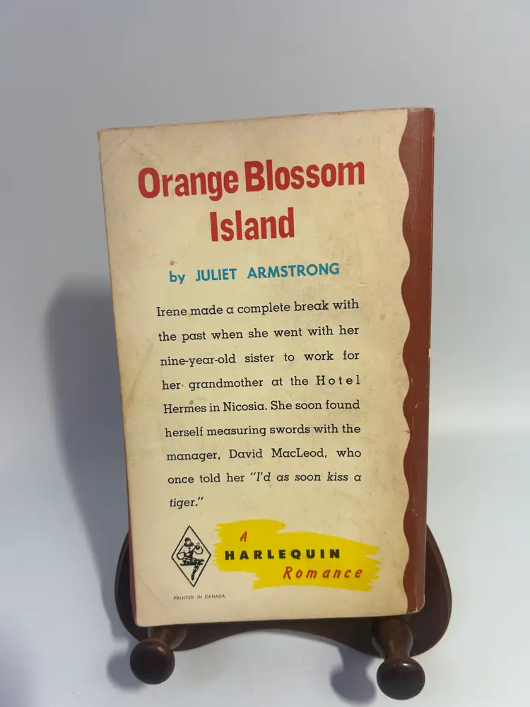 Vintage 'Orange Blossom Island' Juliet Armstrong Paperback 1970 Harlequin Romance