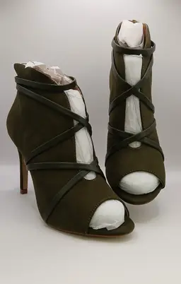 Journee Collection Samara Bootie - 7.5M