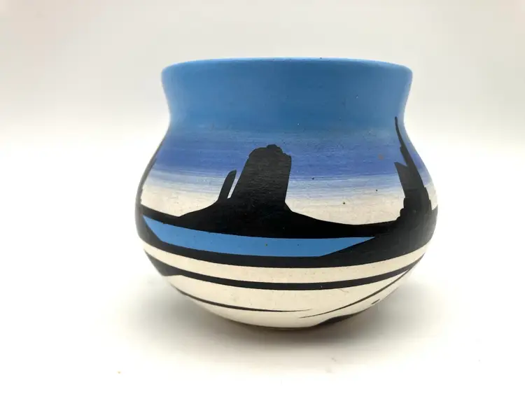 BIN - Vintage Cedar Mesa Navajo Hand Painted Pottery Pot Signed