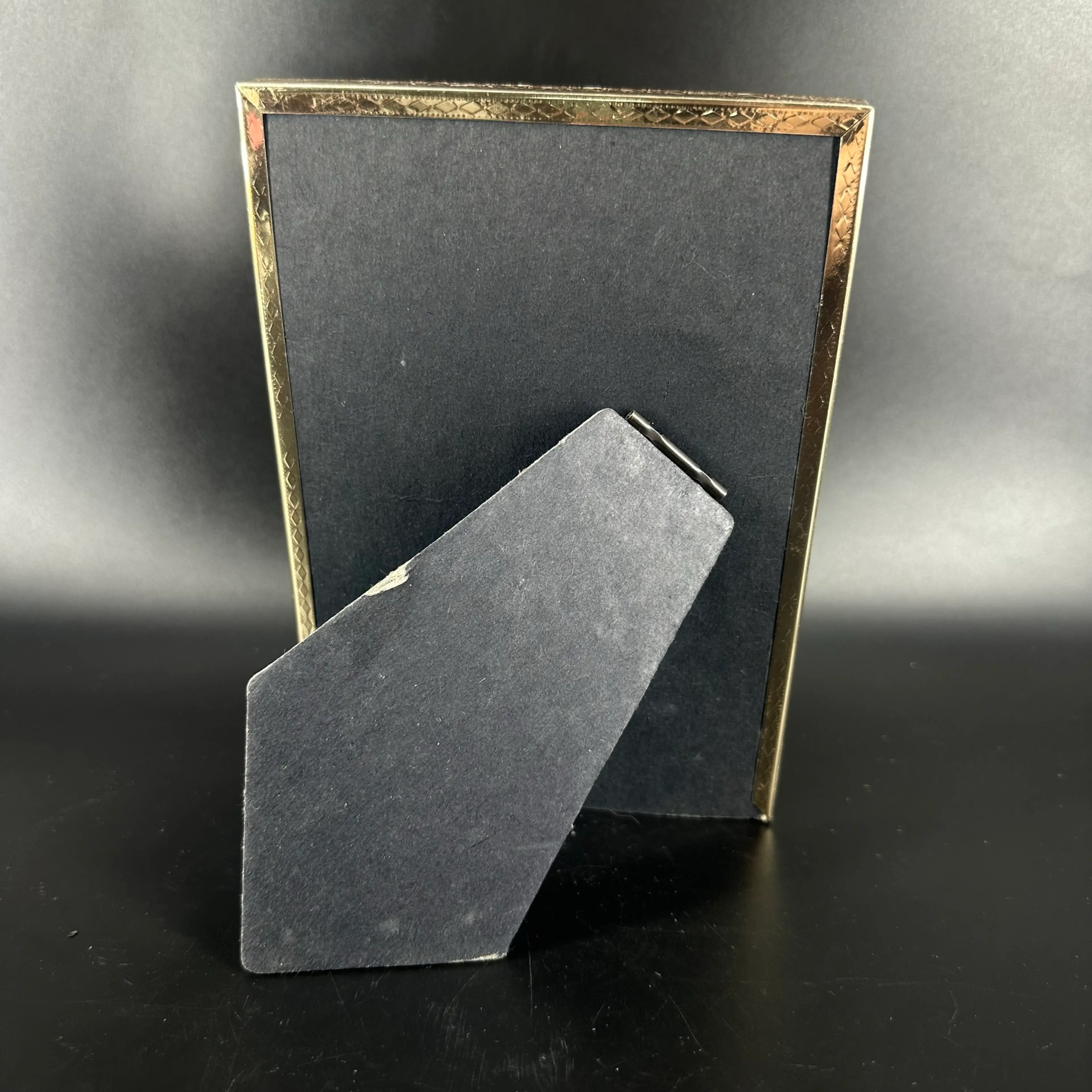 Image 4 of 7