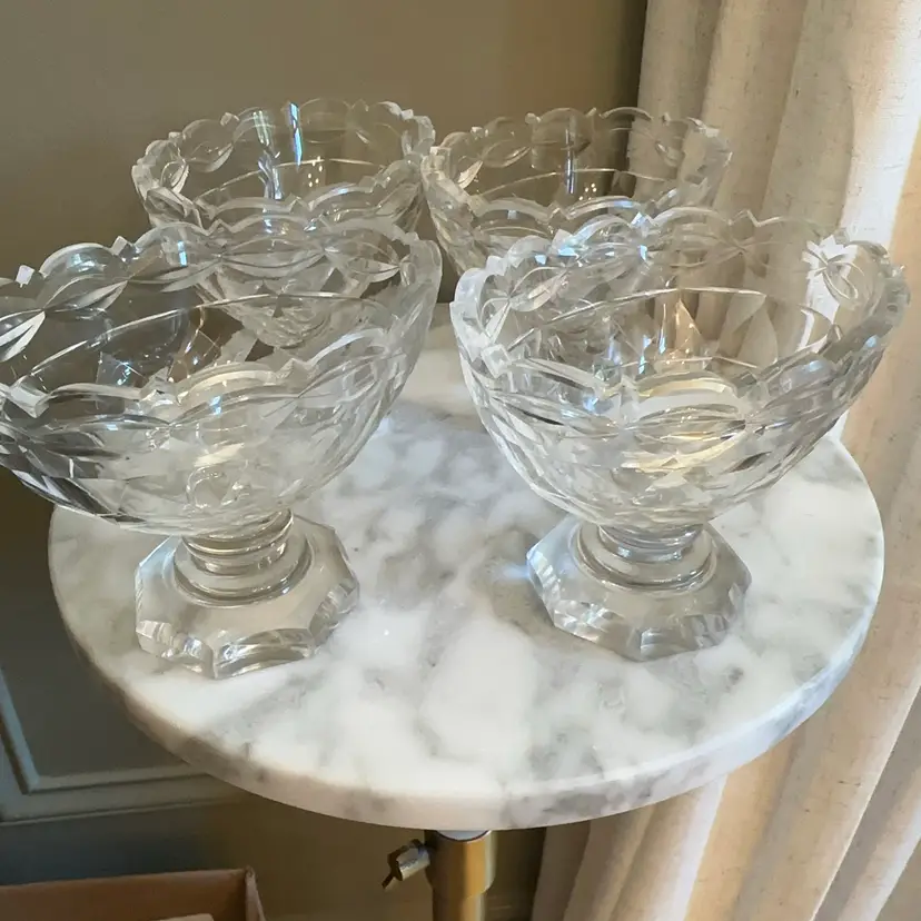 🔔 Vintage Pressed Glass Pedestal Dessert Bowls - Set of 4 - 4.5”x3.5”