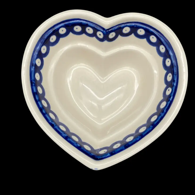 BIN - Polish Pottery Boleslawiec Heart Shaped Ceramic Bowl 6.125”