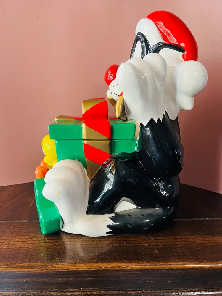 Sylvester And Tweety Christmas Cookie Jar