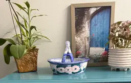Ceramic Hand -painted Blue & White Fruit-Bread Basket with a Woven Handle