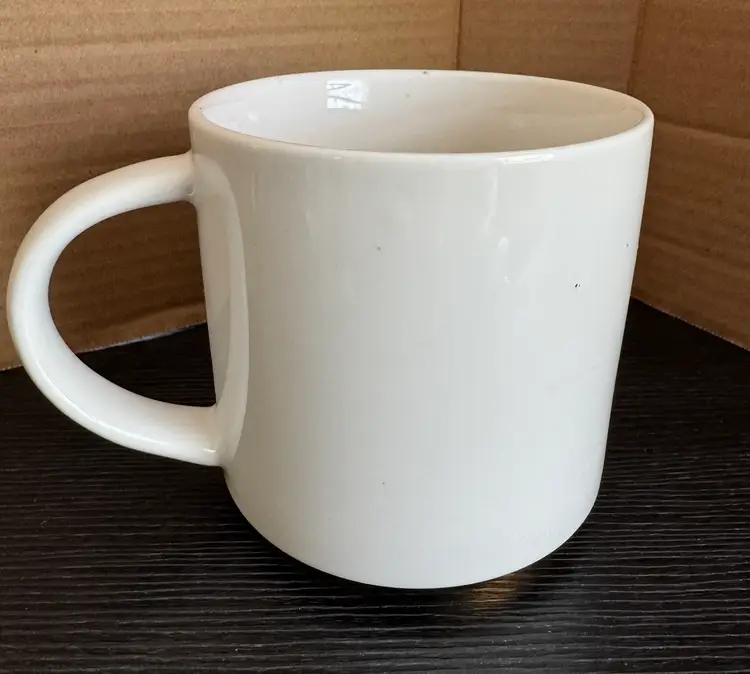 Williams Sonoma Initial ‘T’ Mug Gold