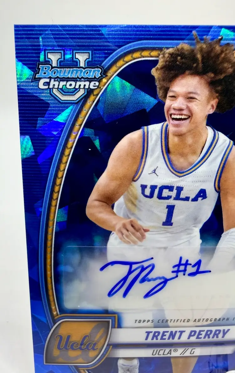 Trent Perry 2025 Bowman Chrome U Blue Sapphire Refractor Auto 1st Bowman #67