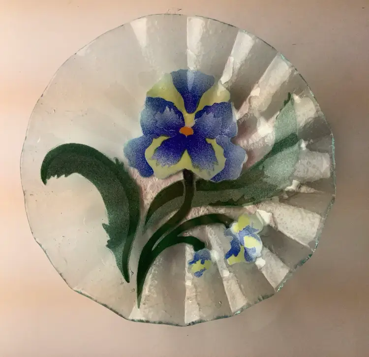 Sydenstricker Fused Glass Flower Plate