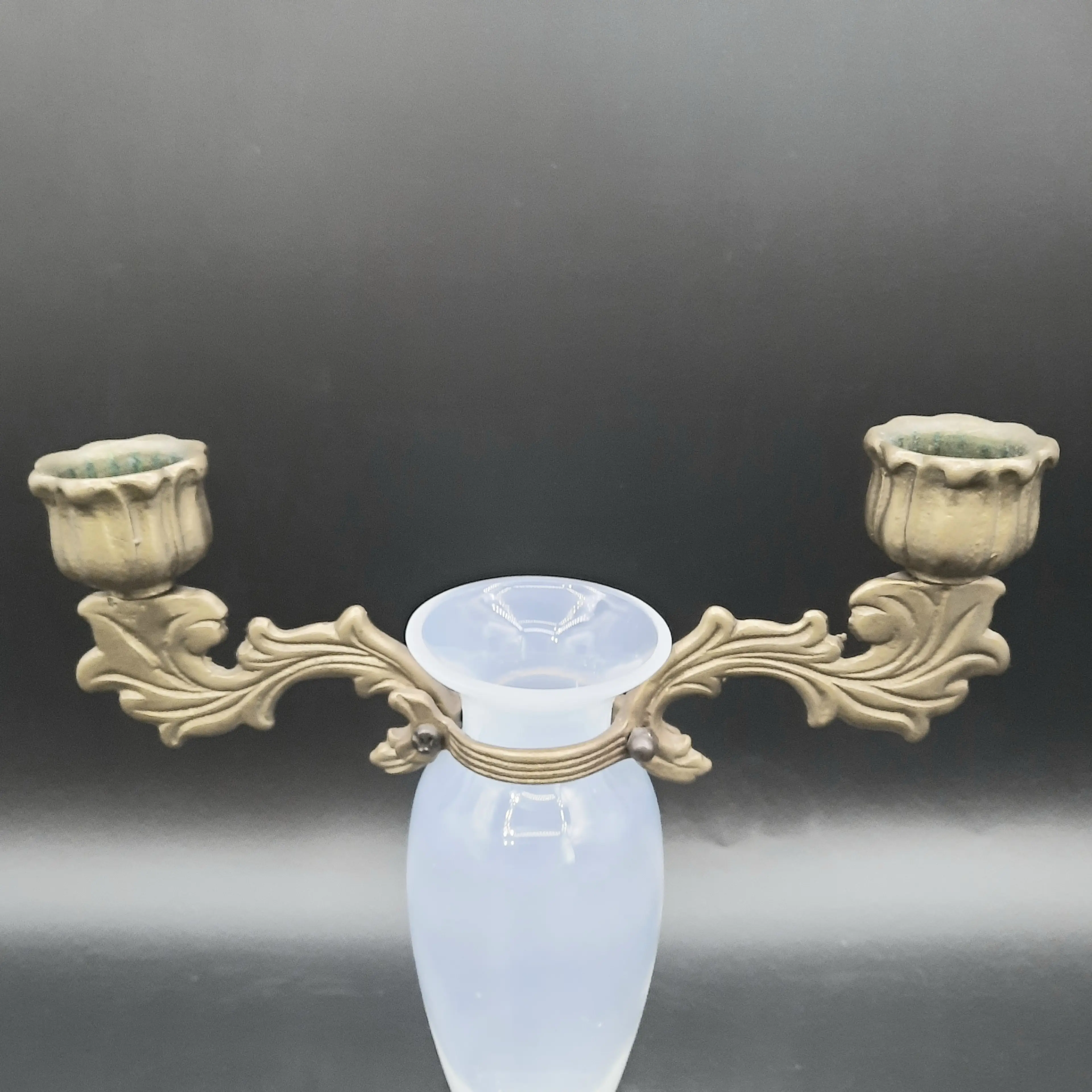 Image 2 of 14