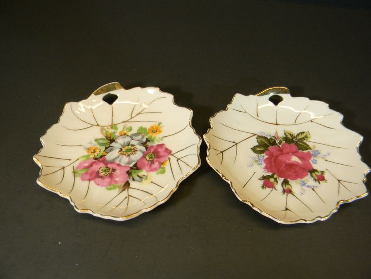 Trinket Ring Dish Floral Leaf Gold  (2) Set