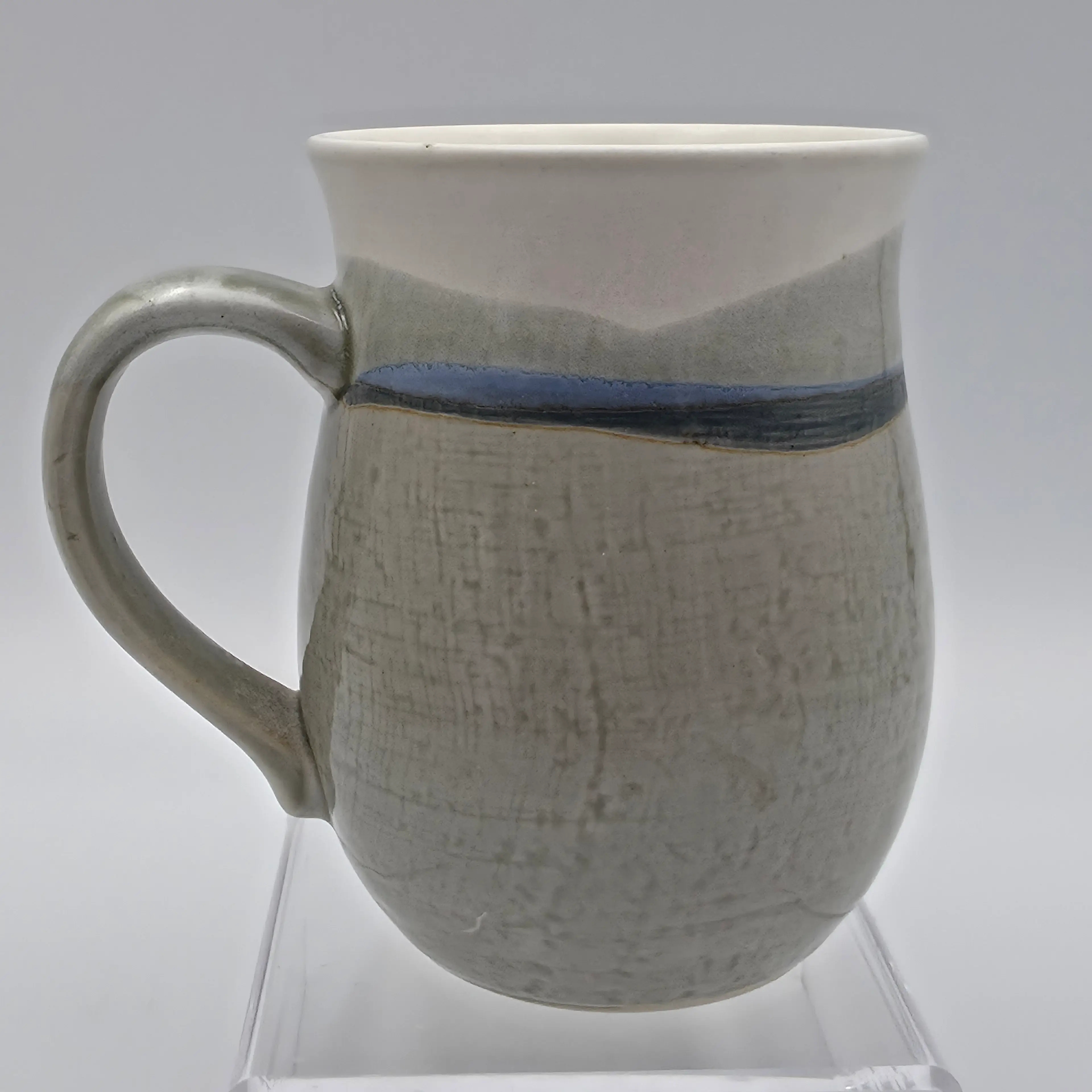 Image 4 of 8