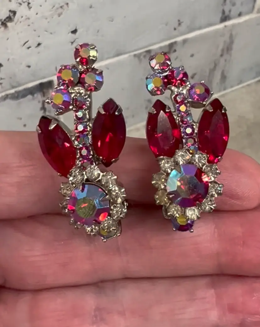 Estate Juliana D&E Juicy Red Navettes Red AB Faced Crystal Bling Climber Clip-ons