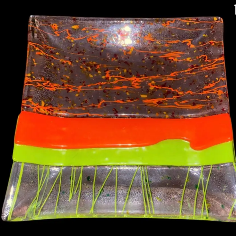#09- Just In Thick 1980/90s Fused Art Glass Candy Dish   6.5" X 6.5"