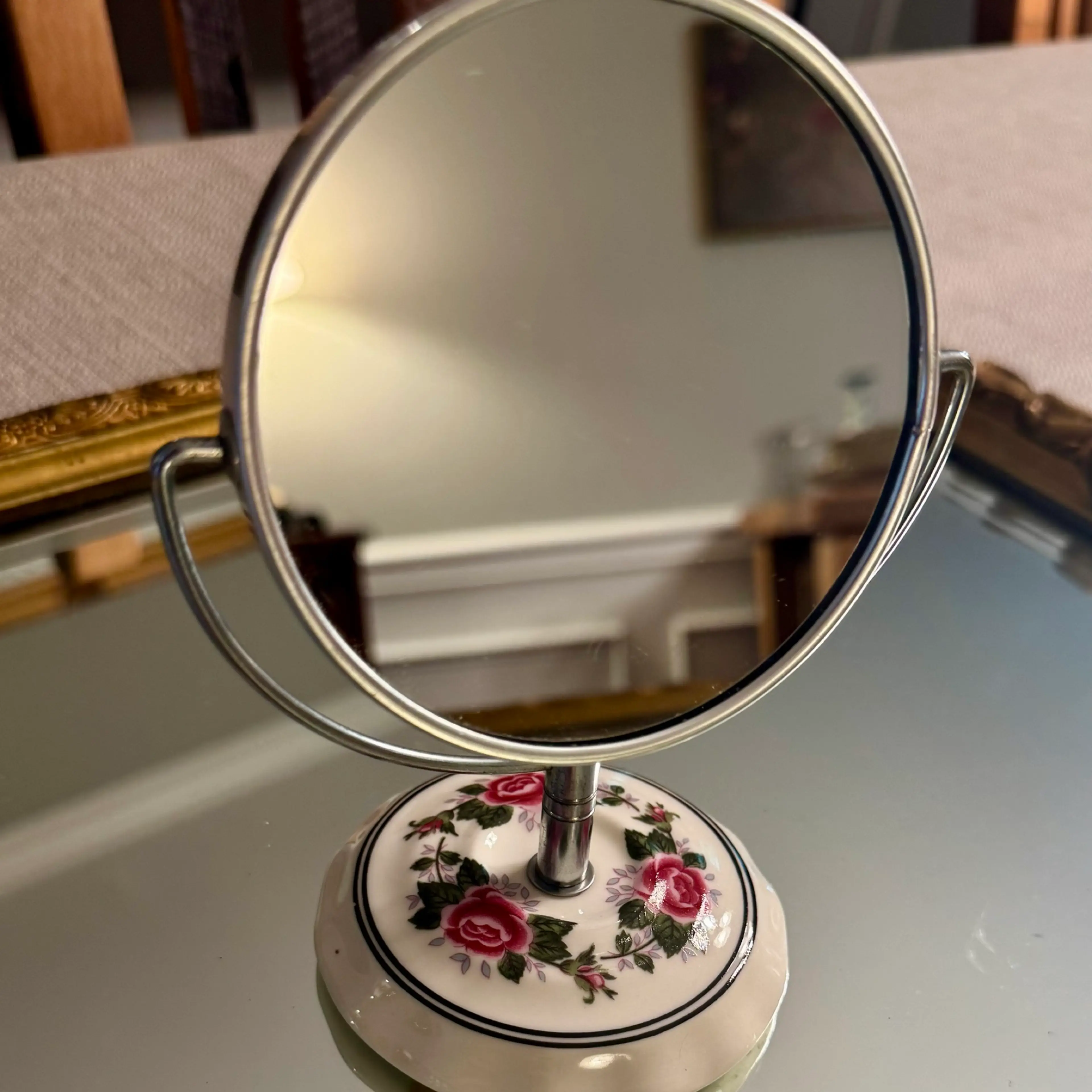 Image 4 of 4