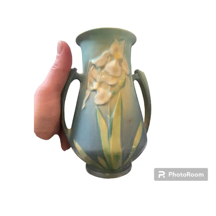 Vintage Roseville Pottery Iris Blue 6 1/2” Vase