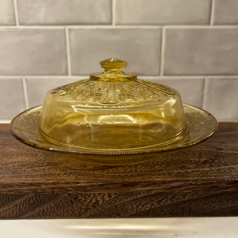 Antique Depression Glass Amber Federal Sharon Cabbage Rose Butter or Cheese Dish and Lid