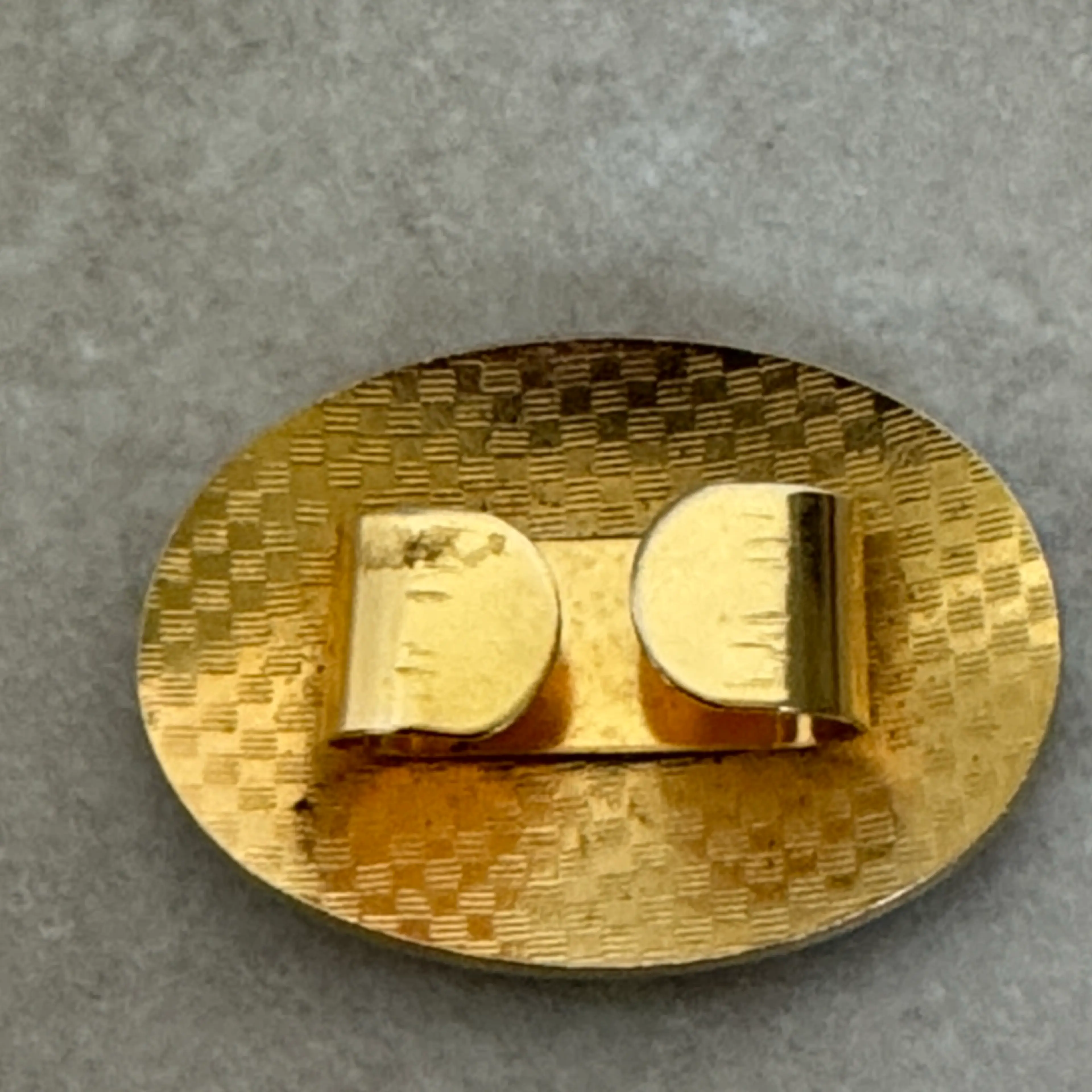 Image 2 of 4
