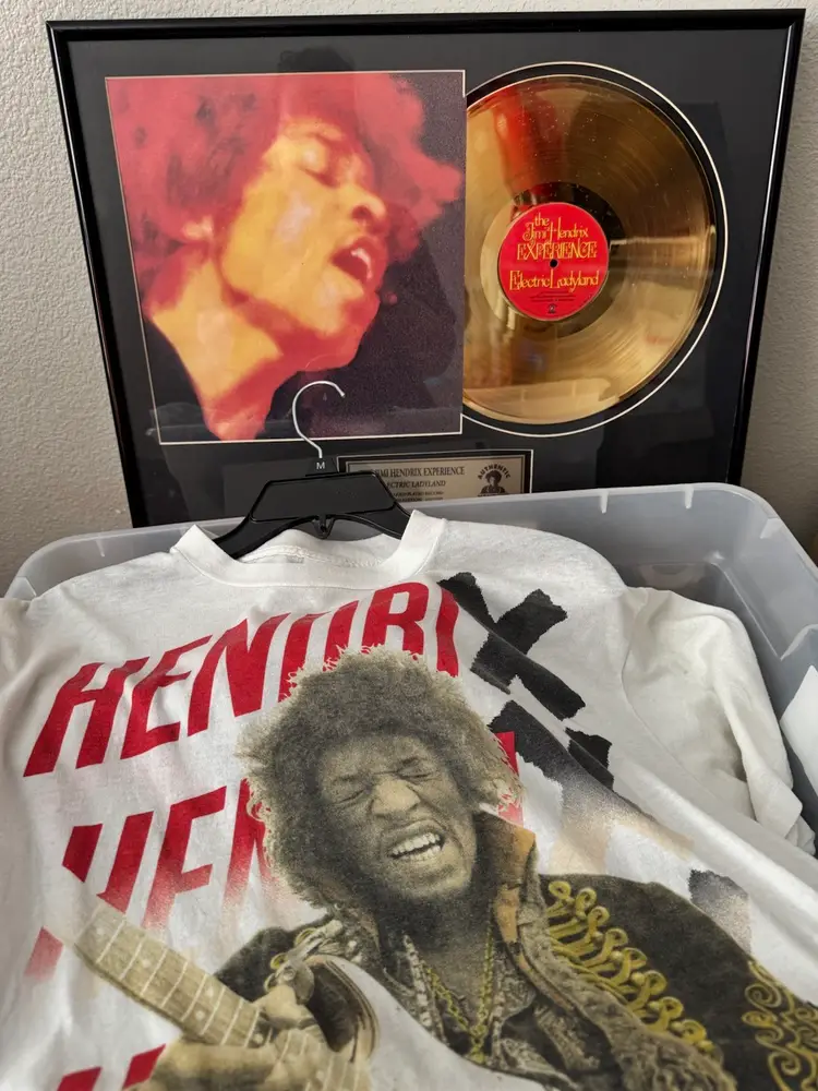 Music Memorabilia, Collectibles More ,Beatles Tees 