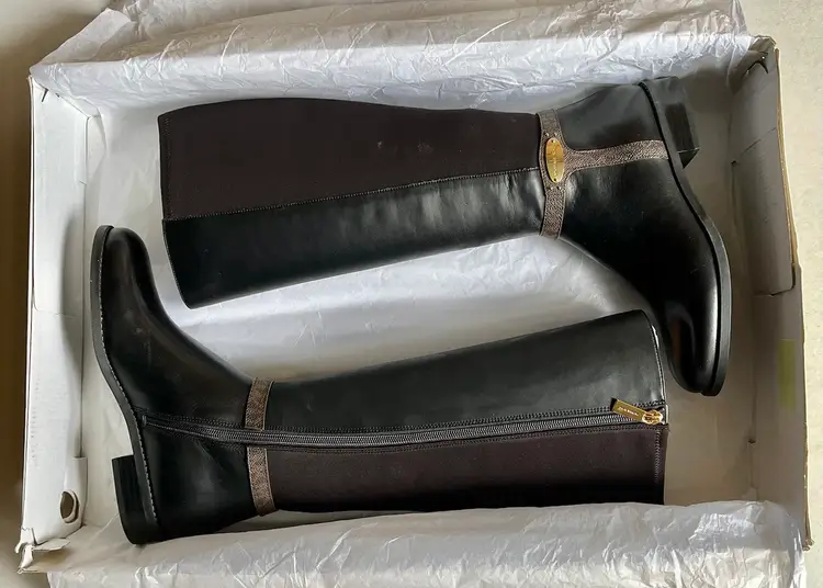 Michael Kors Finley Boot 7M (New In Box).