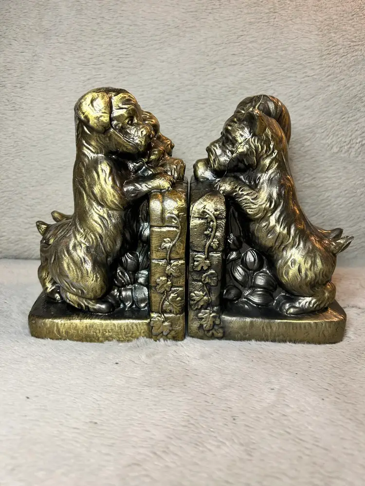 Vintage Goldtone Cast Metal Scotty Terrier Doggies  Bookends