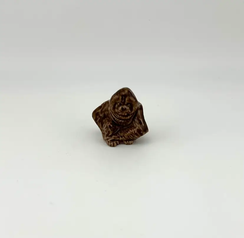 Vintage Wade Whimsy Orangutan 1.25”x 1”x 1.25”