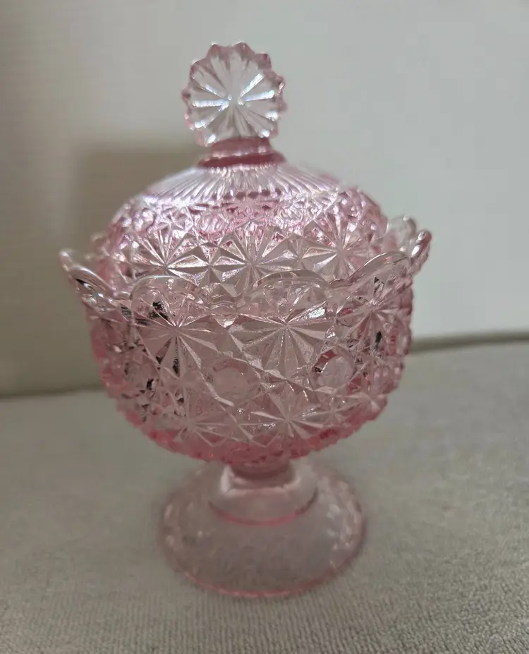 Vintage L G Wright Pink Daisy's And Button Depression Glass Candy Dish Or Footed Compote Dish With Lid