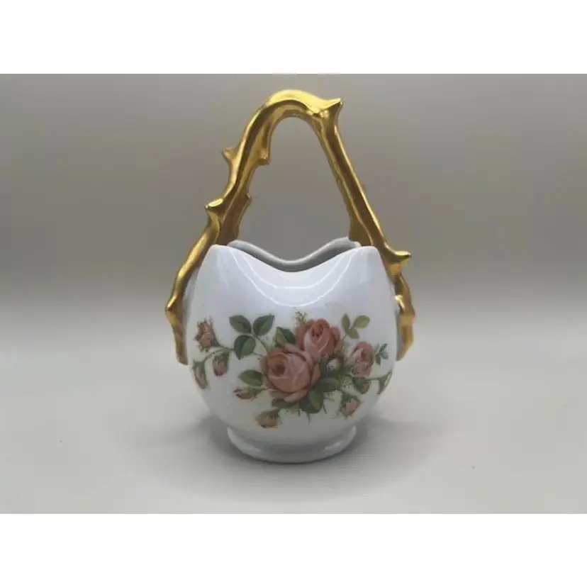 #01 Elegant Vintage Signed Floral China Basket ~ Gold Trim ~ Perfect for Display
