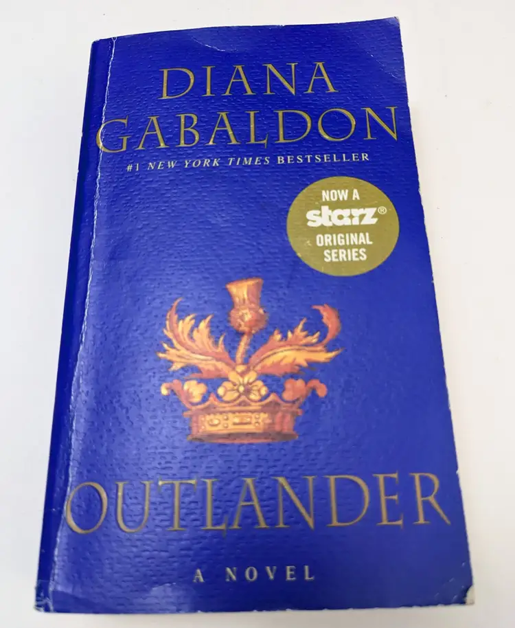 Outlander - Diana Gabaldon (Paperback)