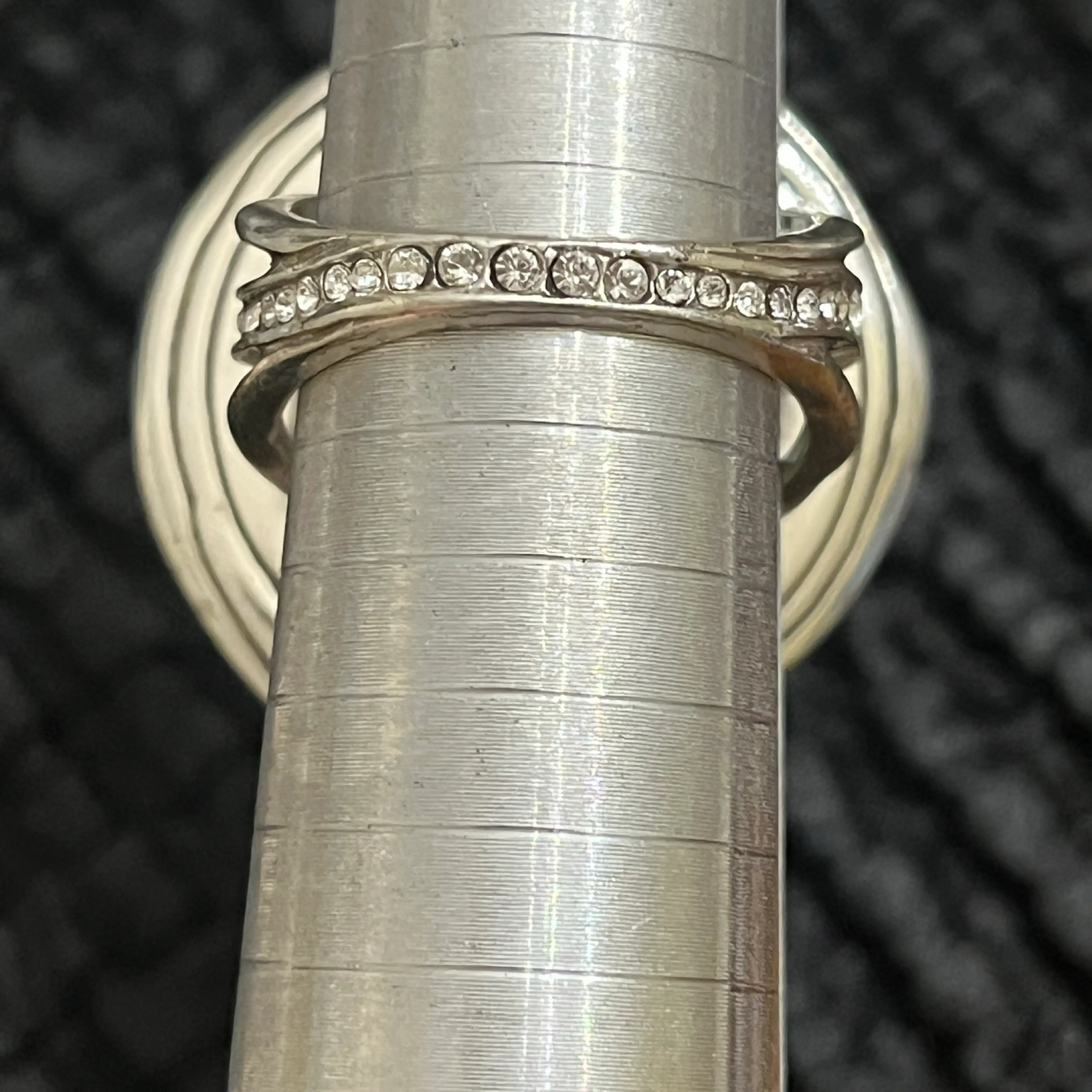 Image 3 of 7