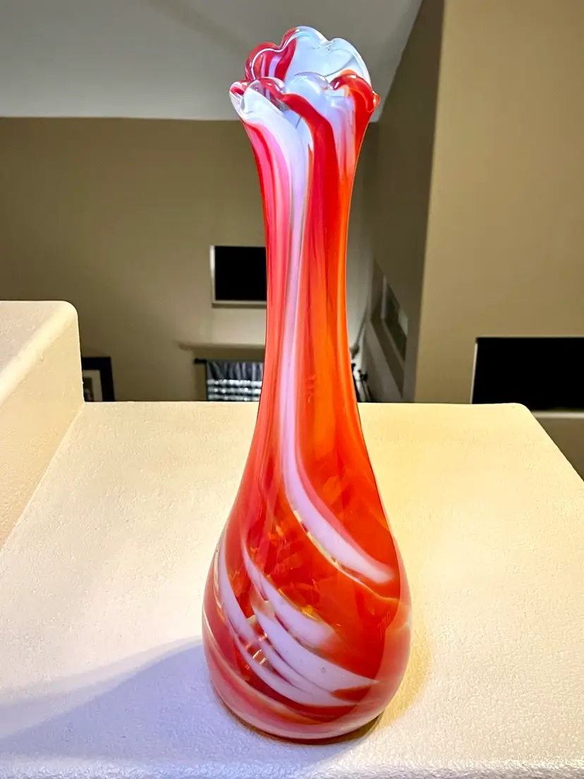 ❤️‍🔥🤍X-Large Mid Century Hand Blown Ruby and Opal Swirled Swung Glass Vase 22”🤍❤️‍🔥