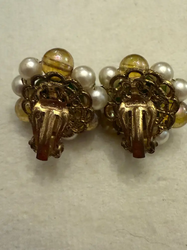 Vintage Japan Clip On Earrings