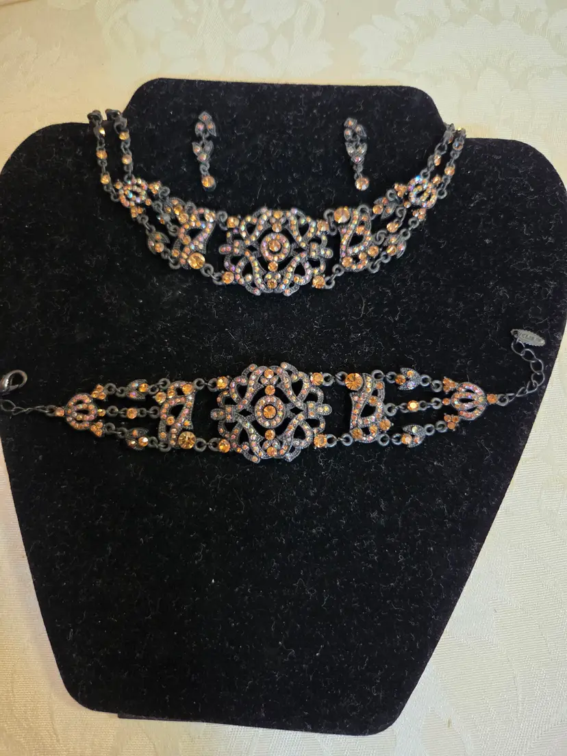 Vintage CVLM Victorian Revival Style Choker, Bracelet and Earring Set Gun Metal and Brown Rhinestones
